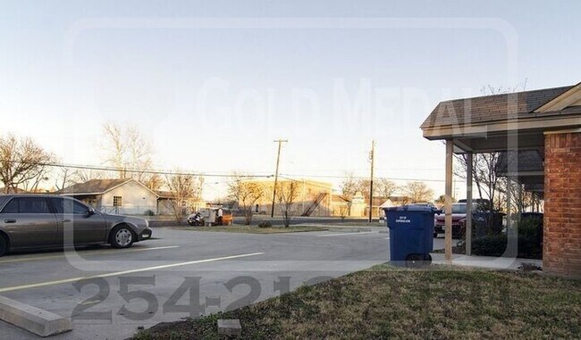 Foto del edificio - Copperas Cove Cutie – Smart Living Starts on W Ave E!