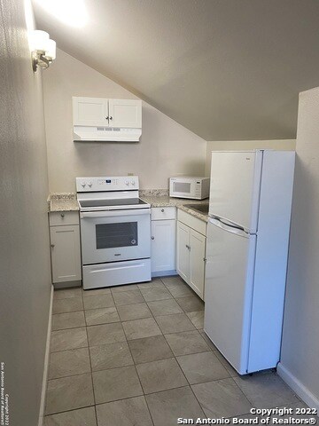 Foto del edificio - 232 Cornell Ave