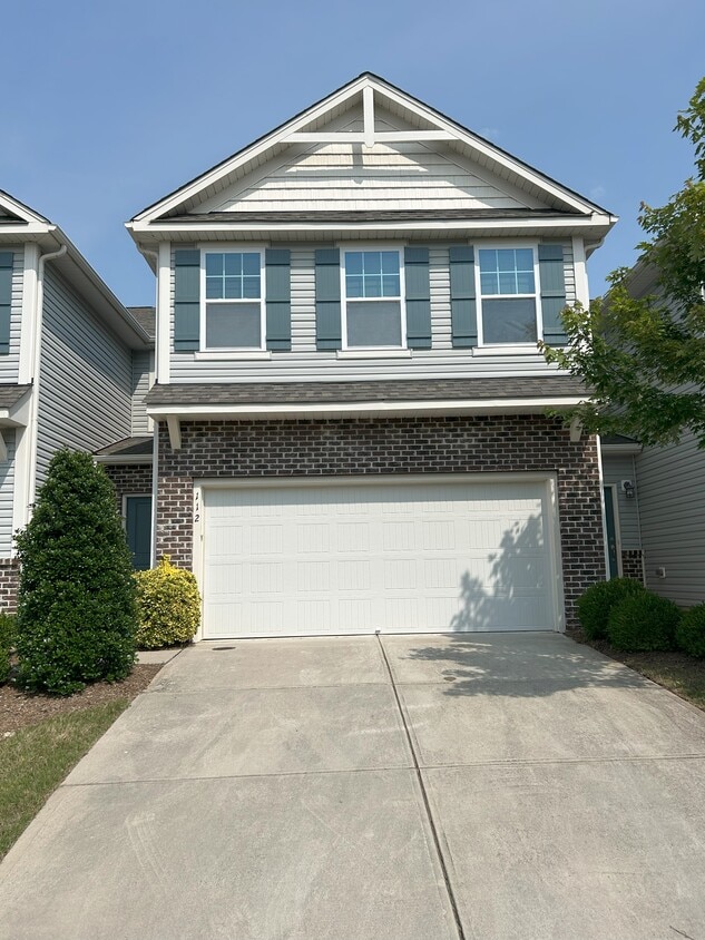 Primary Photo - 112 Winifred Dr
