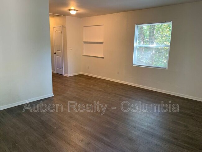 Building Photo - 1307 Johnson Avenue