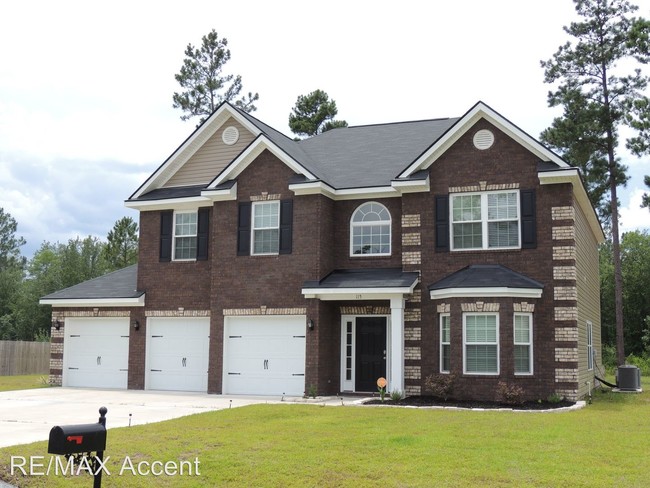 Building Photo - 4 br, 2.5 bath House - 115 Brandywine Ct. NE