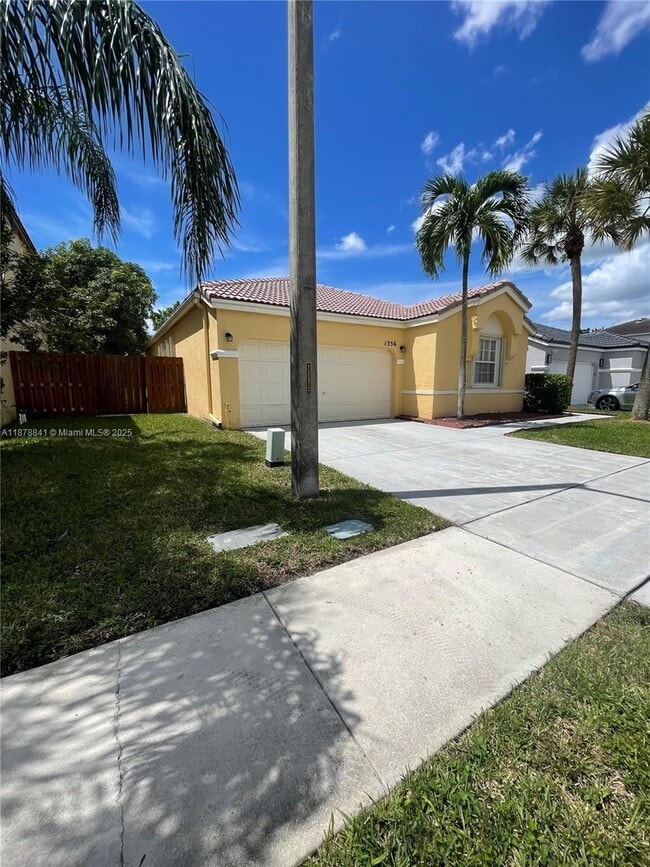 Building Photo - 1356 NW 159th Ln