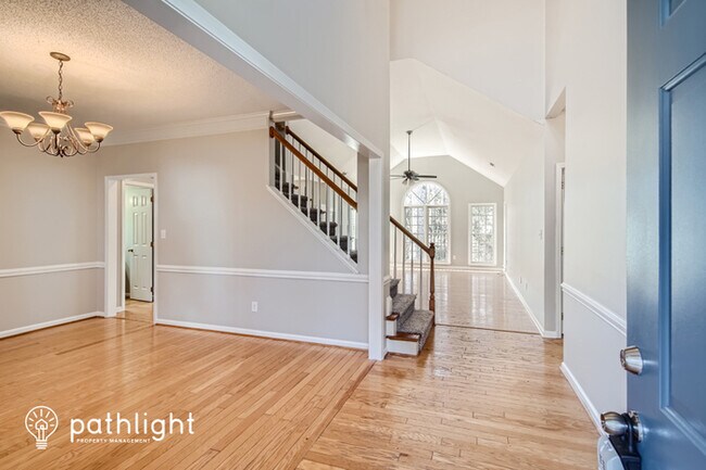 Building Photo - 17435 Cambridge Grove Dr, Huntersville, NC...