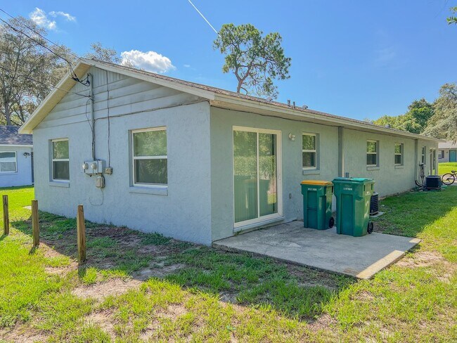 Building Photo - 507 East Hazzard Avenue, Unit 2