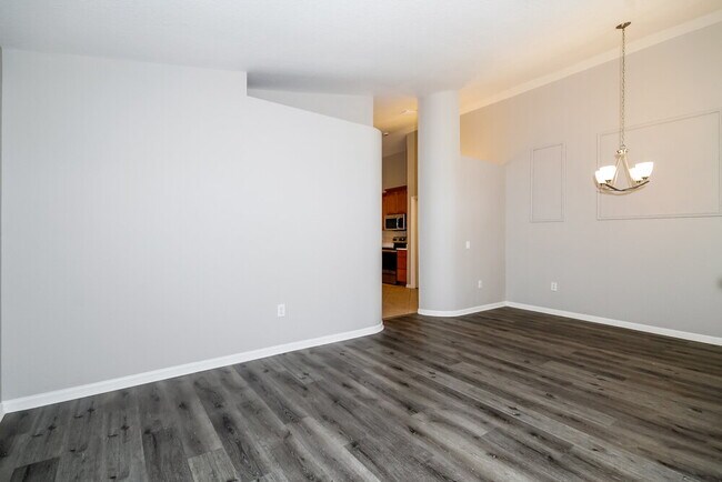 Building Photo - 25151 7 Rivers Cir