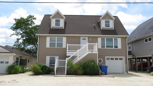 Building Photo - 61 Albert Dr