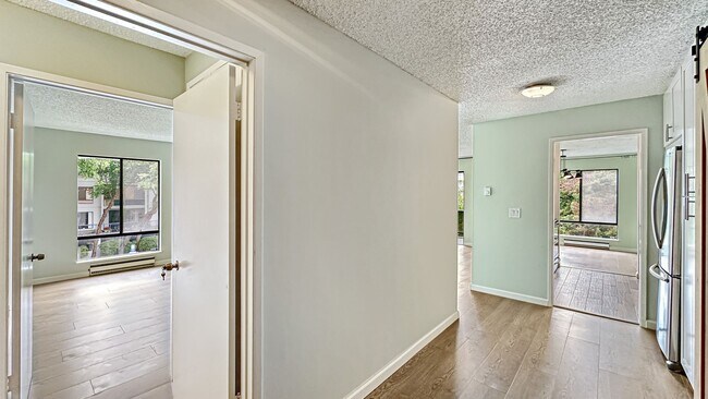 Building Photo - Exceptionally Renovated Corner Apartment at Watergate!