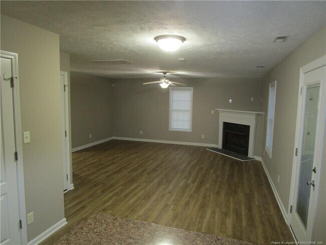 Foto del edificio - 1442 Vandenberg Dr