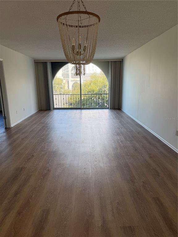 Foto del edificio - 301 S Gulfstream Ave