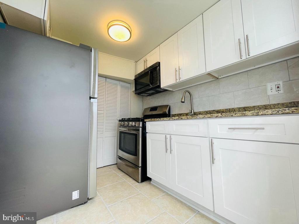Foto principal - 3842 28th Ave