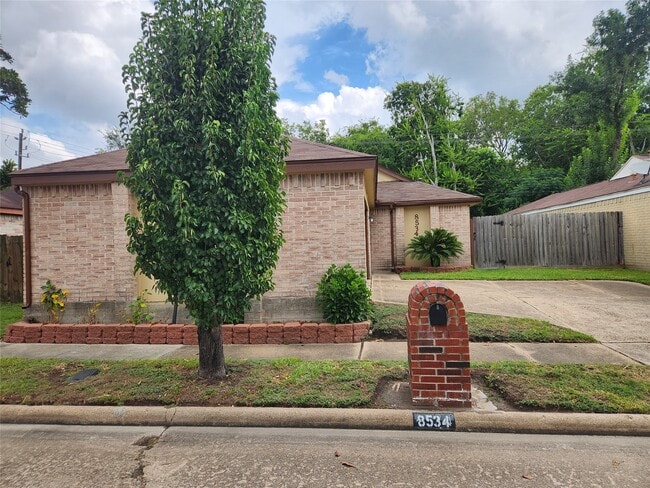Foto del edificio - 8534 Dawnridge Dr