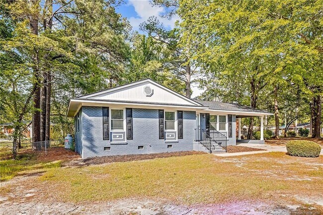 Building Photo - 1515 Thelbert Dr