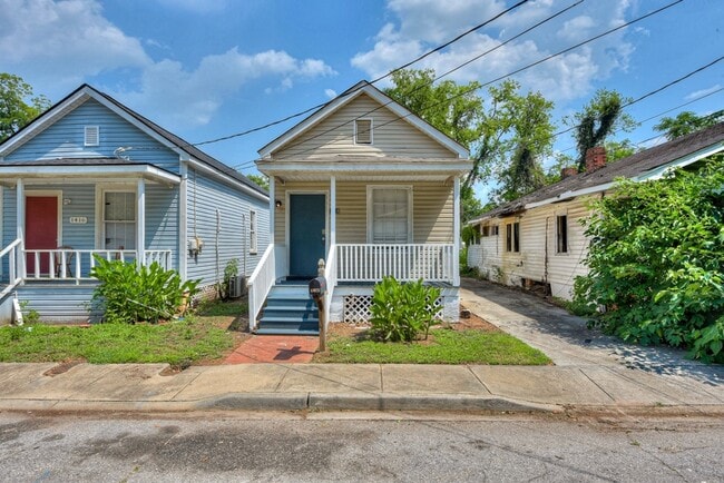 Building Photo - 1418 Maple St