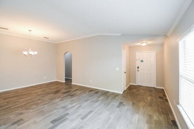 Foto del edificio - 1032 Beckingham Dr
