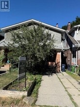 Building Photo - 32 Henning Ave