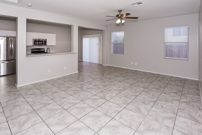 Foto del edificio - 698 Blooming Sage Ct