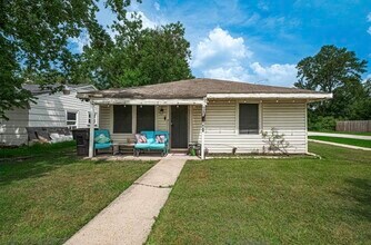 Building Photo - 6741 Goforth St