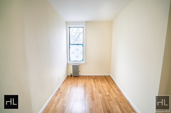 Foto del edificio - 1812 MENAHAN STREET