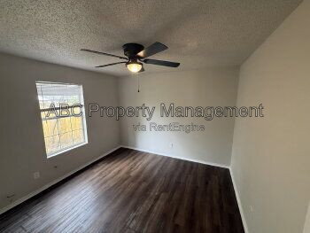 Foto del edificio - 306 E Thurman St