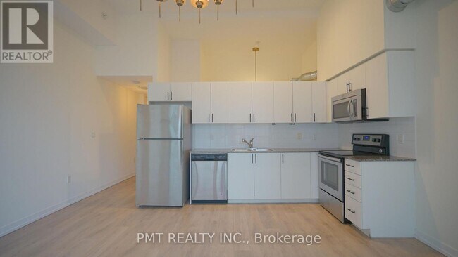 Building Photo - 1410 Dupont St