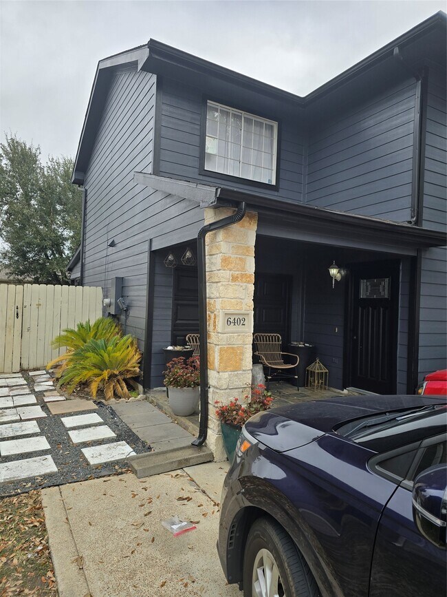 Foto del edificio - 6402 Frosty Brook Dr