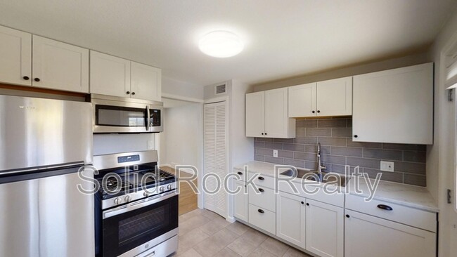 Foto del edificio - 420 N 28th St