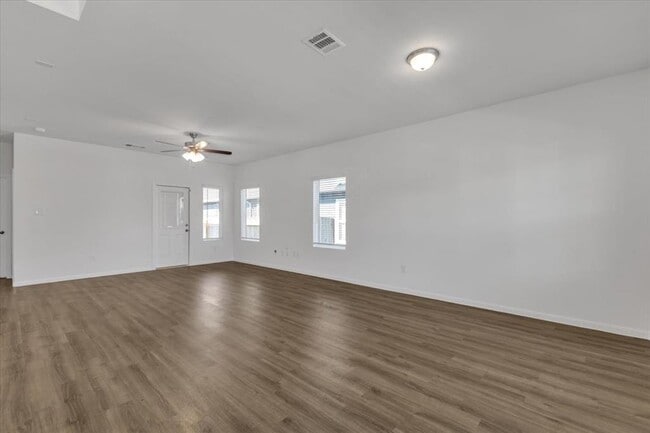 Building Photo - 202 Tokalaun Dr