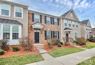 Building Photo - 6826 Colonial Garden Dr