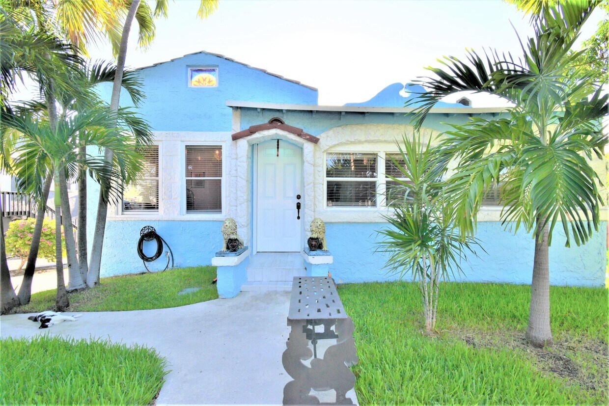 909 N A St, Lake Worth, FL 33460 House Rental in Lake Worth, FL