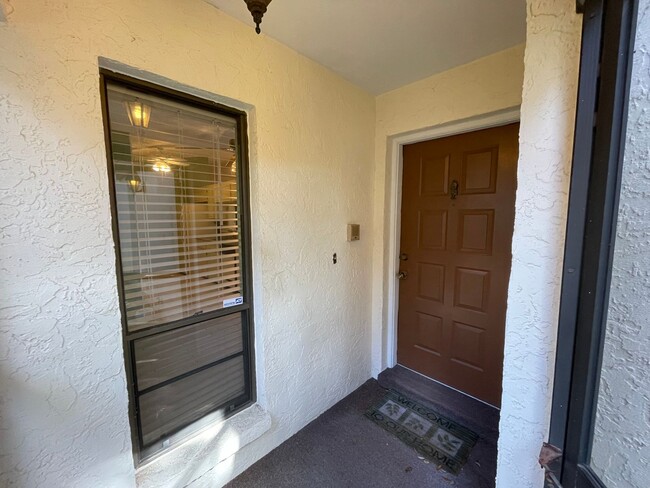 Building Photo - SPACIOUS 3 BD/2BA Home in Winter Springs!