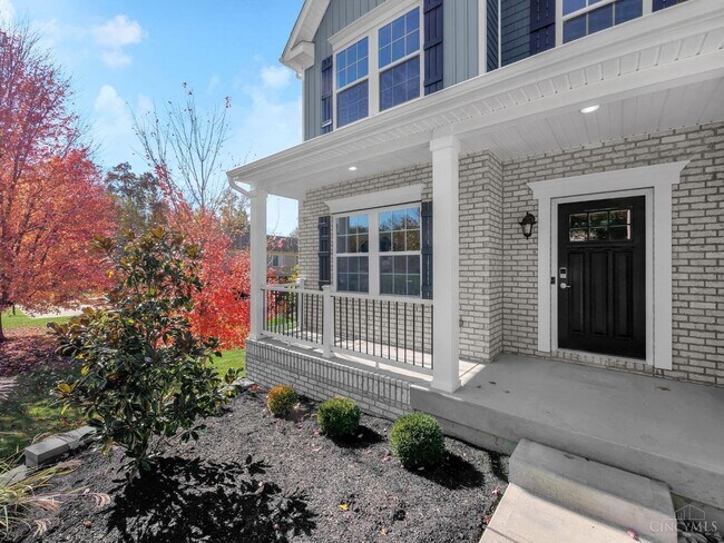 Foto del edificio - 8705 Quietwood Ln