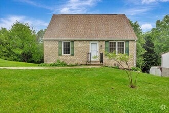 Building Photo - 307 Luther Dr