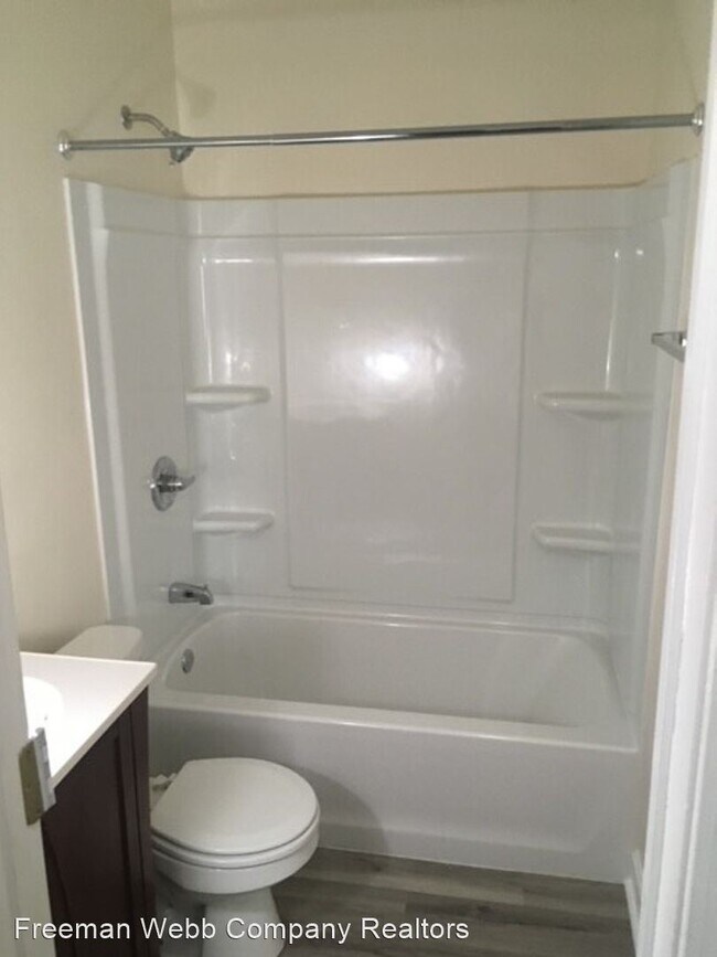 Foto del edificio - 2 br, 1 bath House - 5818 Couch Dr.