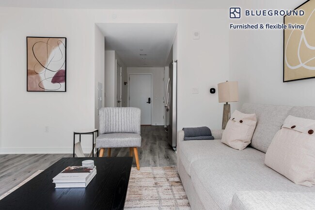 Foto del edificio - 949 1st St SE