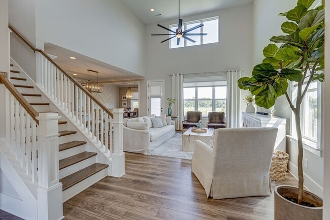 Building Photo - 7542 Delancey Dr