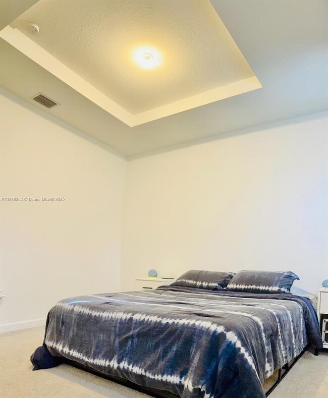 Foto del edificio - 2624 SE 11th Ct