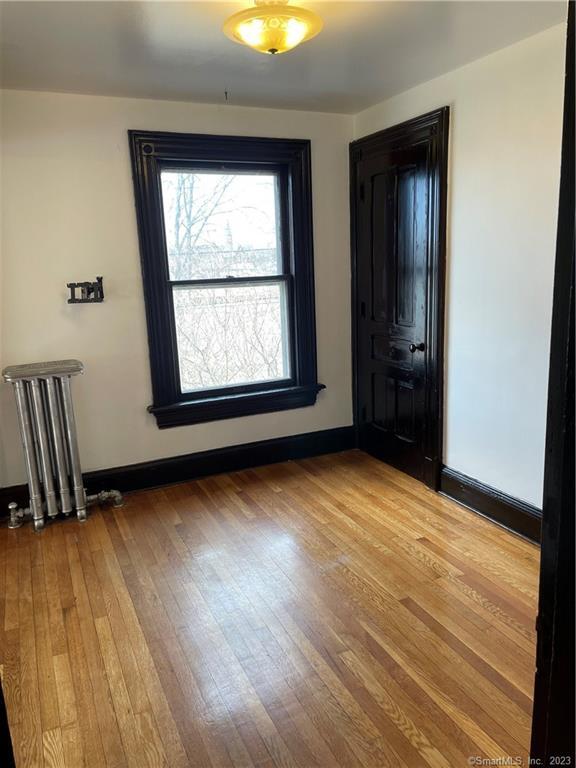 Building Photo - 563 Quinnipiac Ave