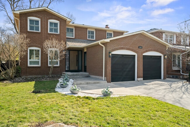 Building Photo - 1489 Jasmine Crescent
