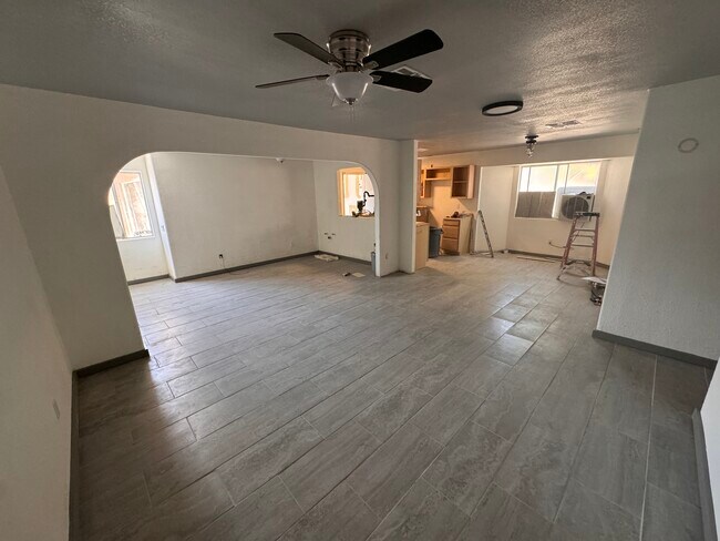 Living Room - 32400 Cielo Vista Rd