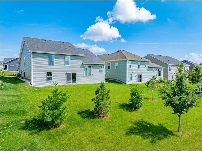 Foto del edificio - 1430 Nutmeg Cir