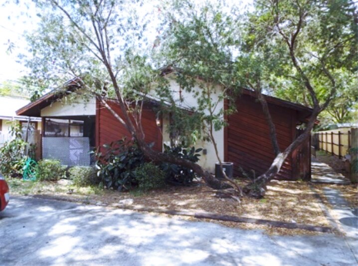 Primary Photo - 429 2nd Ave