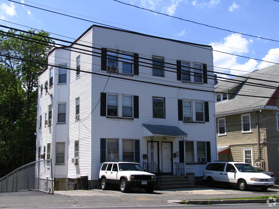 Primary Photo - 507-509 Main St