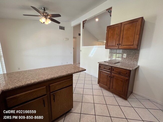 Building Photo - Rancho Cucamonga 3 Bedroom Home