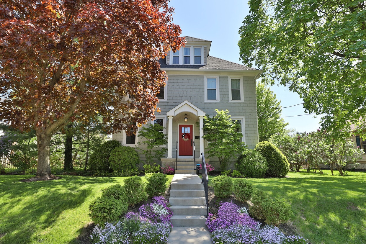 1564 Arlington Ave, Marble Cliff, OH 43212 House Rental in Marble