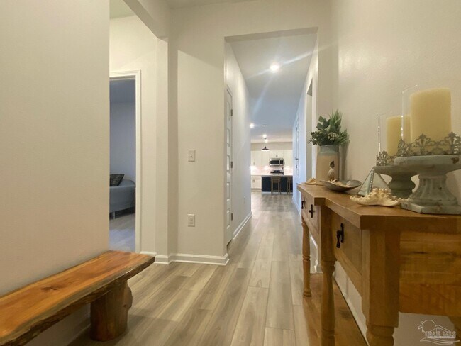 Foto del edificio - 9668 Sagewood Dr