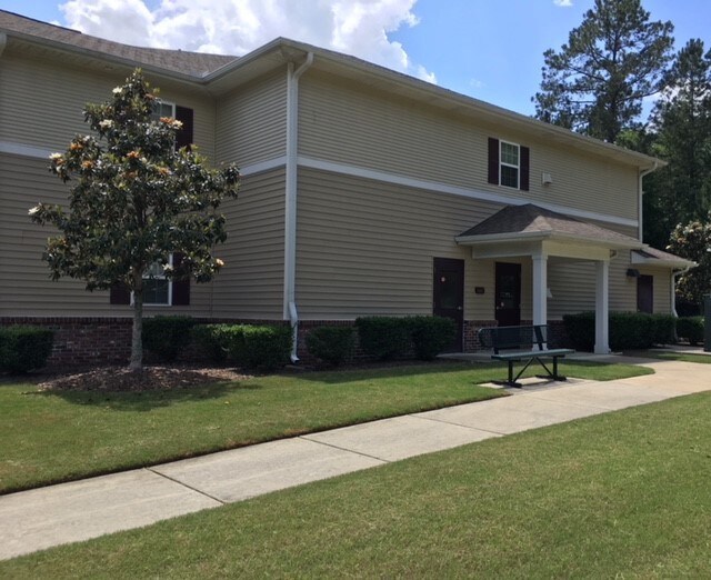 Fairview Manor Apartments Apartments Lillington, NC