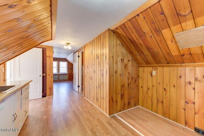 Foto del edificio - 1346 Van Antwerp Rd