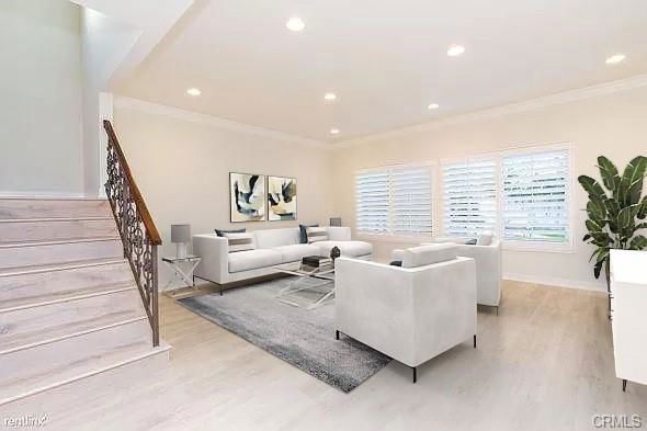 Foto del edificio - 5332 Lennox Ave