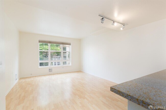 Foto del edificio - 821 Folsom St