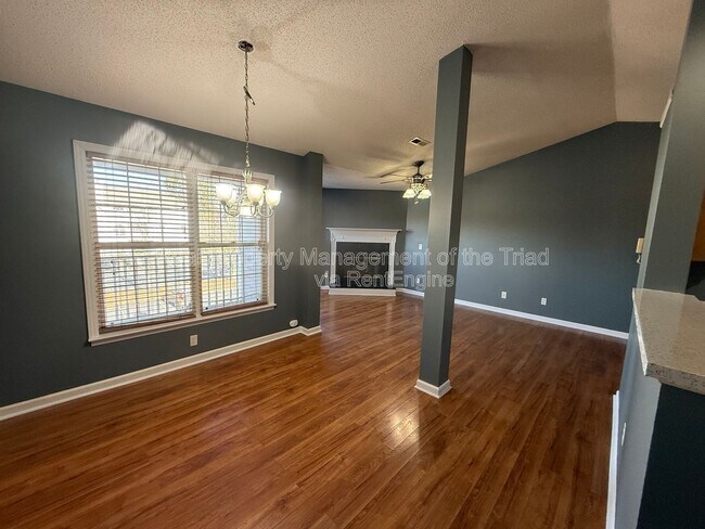 Building Photo - 3614 Morris Farm Dr